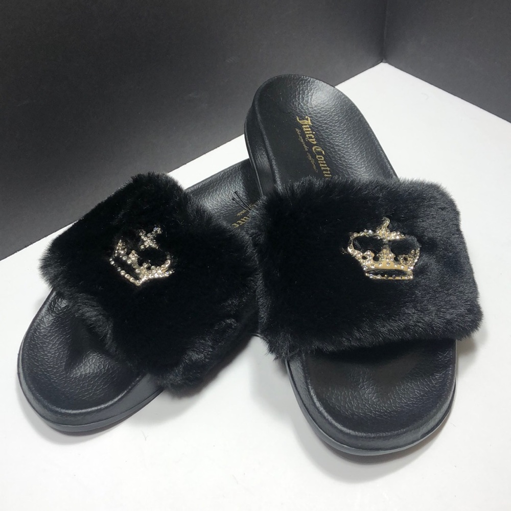 ⭐️JUICY COUTURE SLIPPERS⭐️
